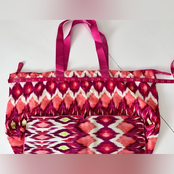 CHICO’S Packable Tote | NWT | Large - Picture 7 of 16